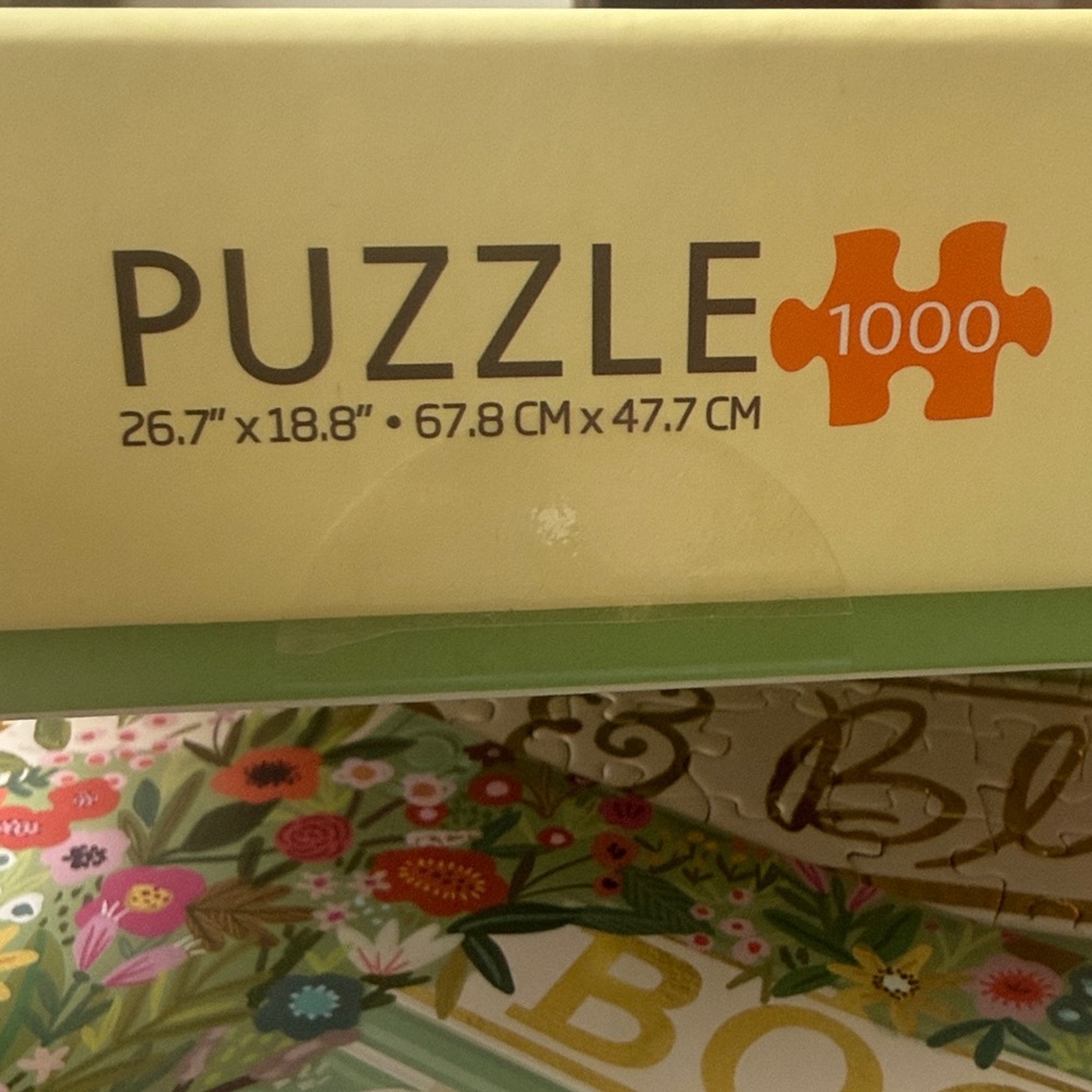 Books & Blooms Jigsaw Puzzle - 1000 pieces - Picture 3 of 4